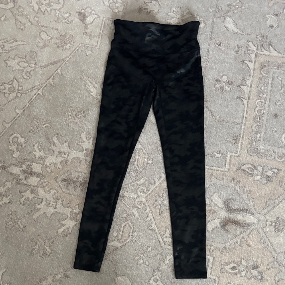 SPANX Black Camouflage Leggings